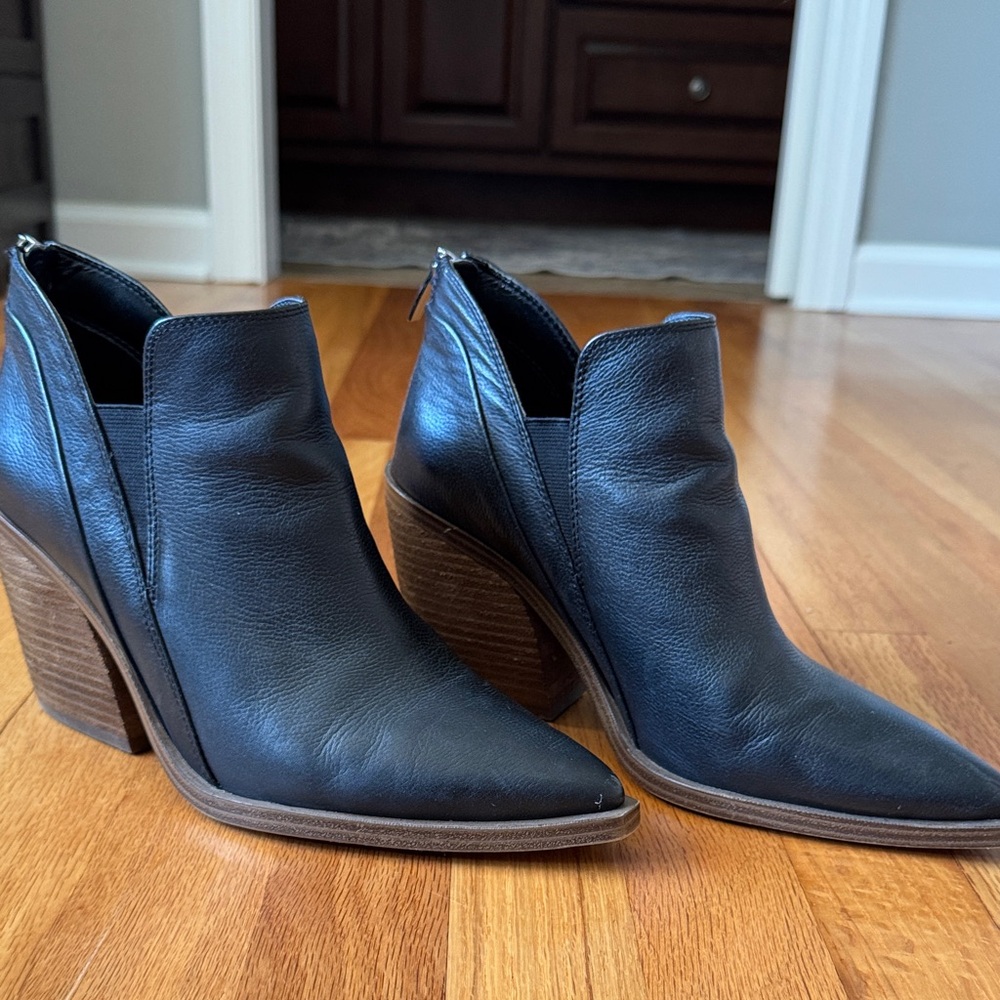 Vince Camuto Black Leather Ankle Booties